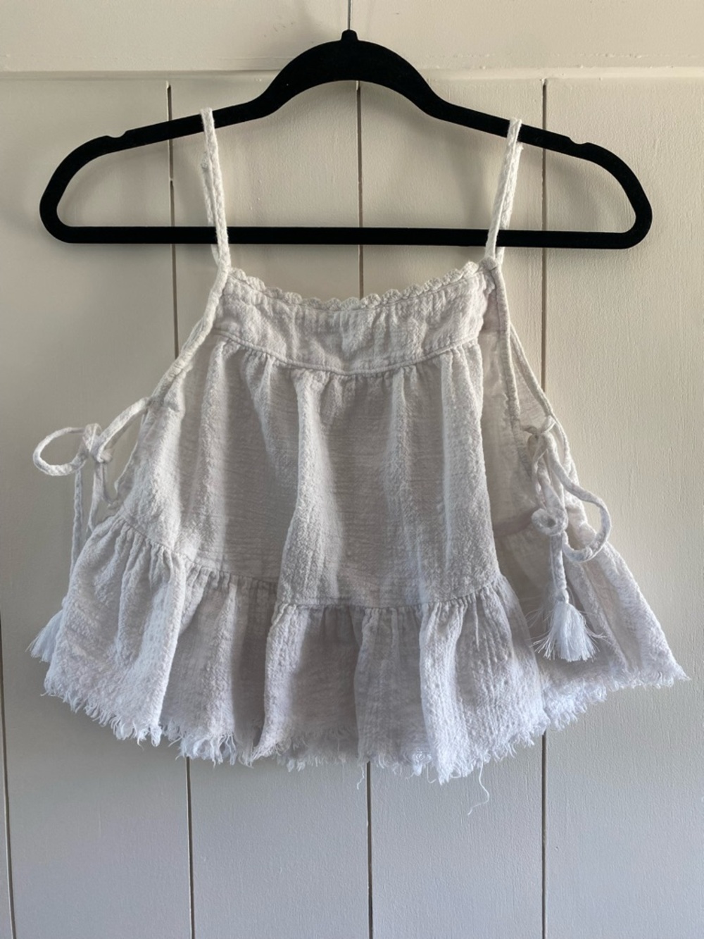Aerie Gauzy Tiered Camisole Top